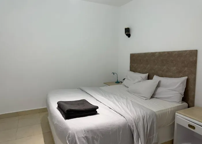 Appartemnt And Swimming Pool Apartment *