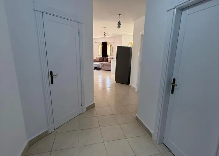 Apartment Appartemnt And Swimming Pool *